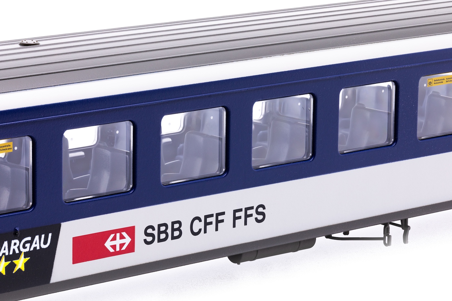 Zugkraft Aargau 5-Part Passenger Car Set with Steuerwagen